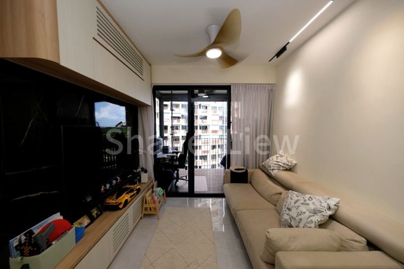 RIVERFRONT RESIDENCES 12