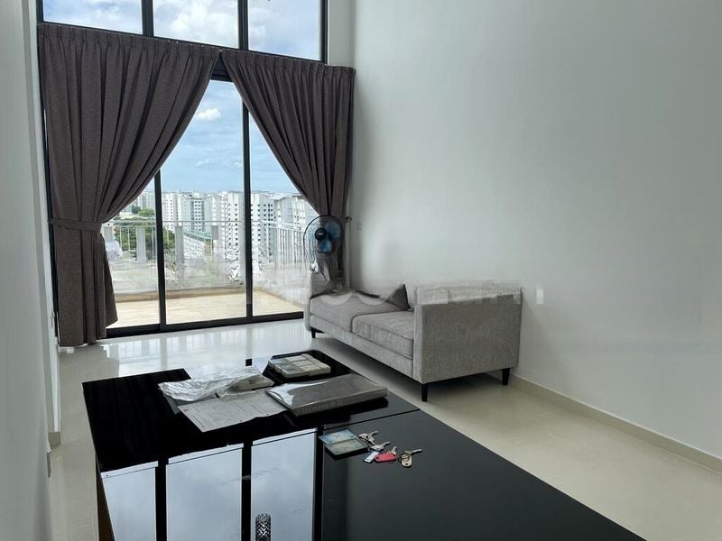 THE LUXURIE 6