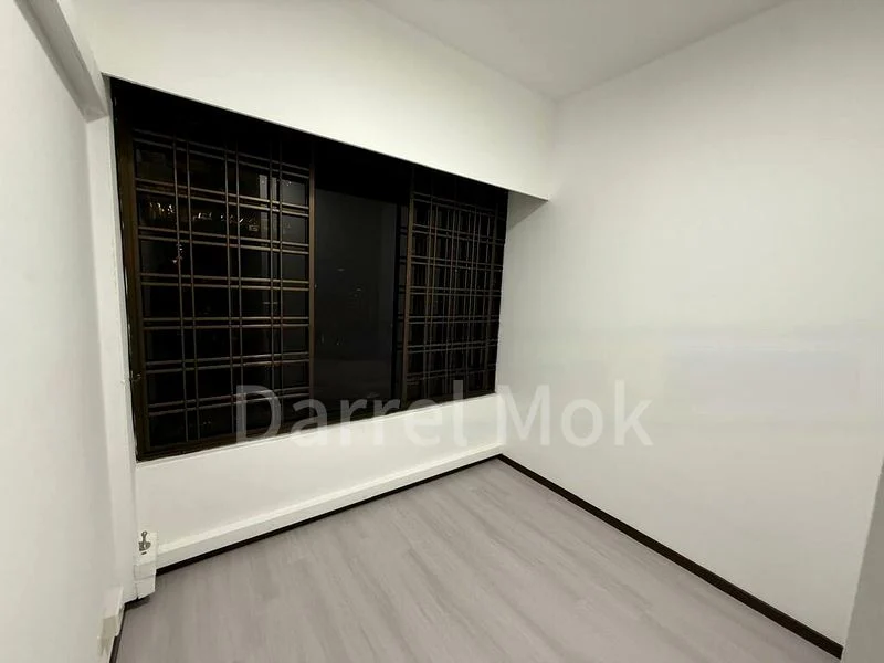 INTERNATIONAL PLAZA 4