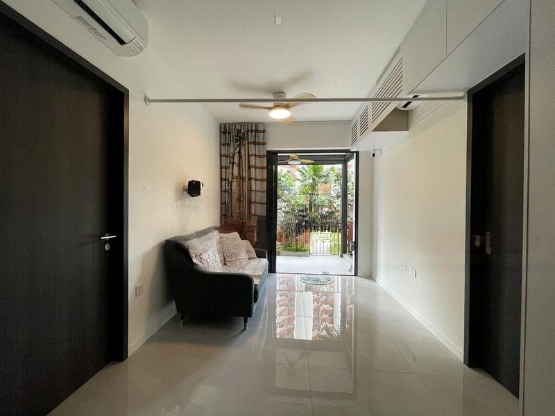 RIVERFRONT RESIDENCES 2