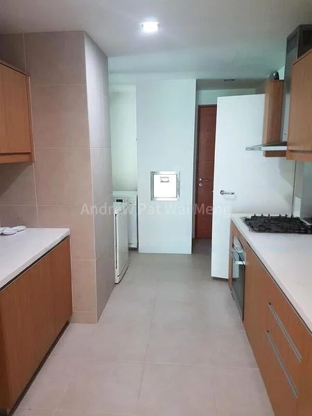 THE BERTH BY THE COVE 2