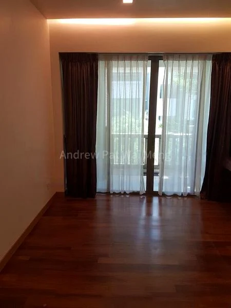 THE BERTH BY THE COVE 3