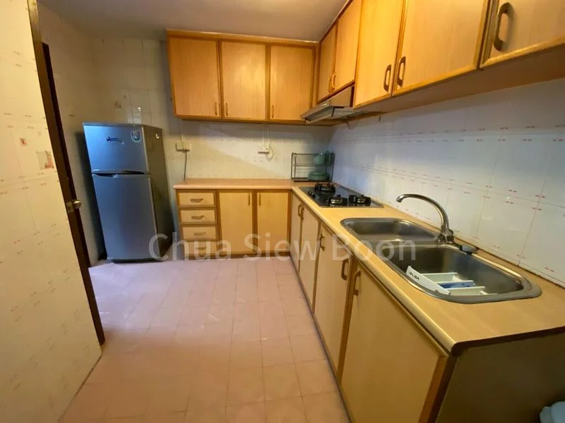 INTERNATIONAL PLAZA 8