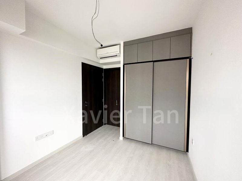 RIVERFRONT RESIDENCES 3