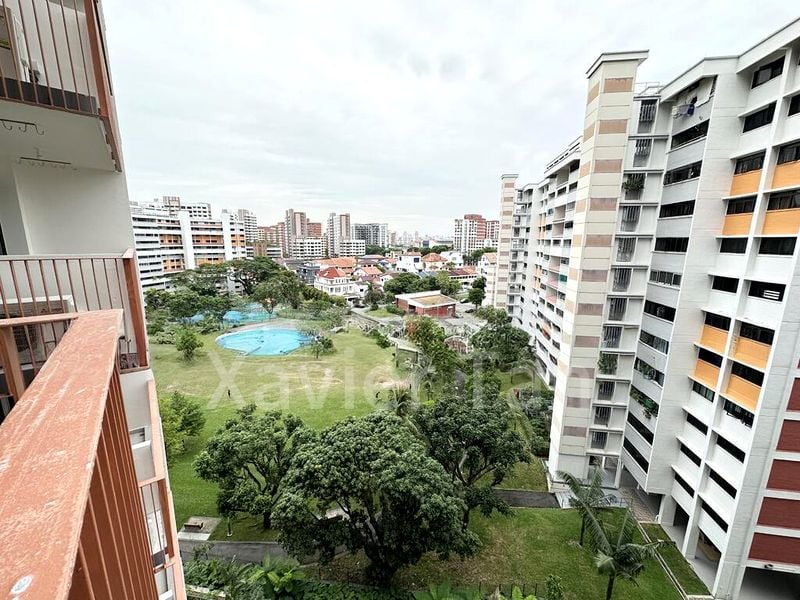 RIVERFRONT RESIDENCES 4