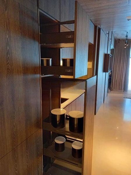 THE REEF AT KING'S DOCK 2