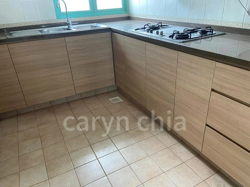 BALLOTA PARK CONDOMINIUM 3