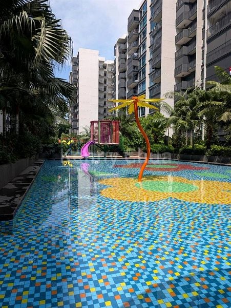 TREASURE AT TAMPINES 6