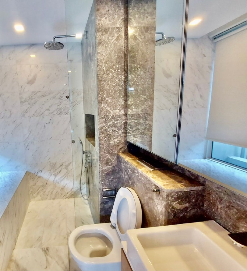 THE PEAK @ CAIRNHILL II 6