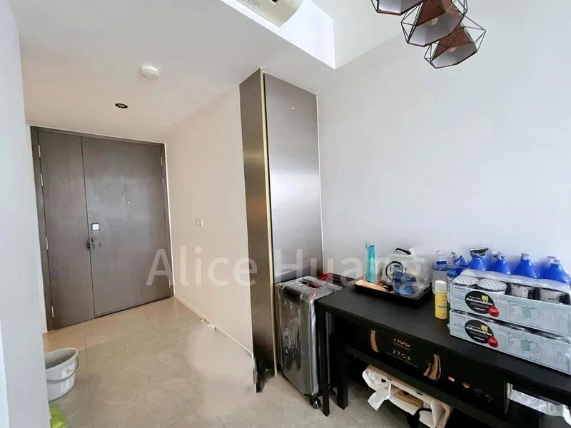 THE CLEMENT CANOPY 7