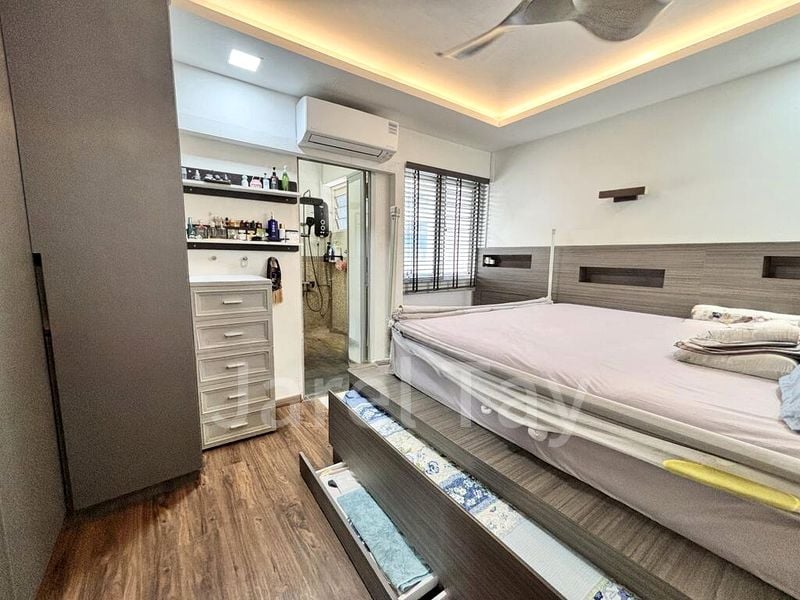 BEDOK RESERVOIR RD 8