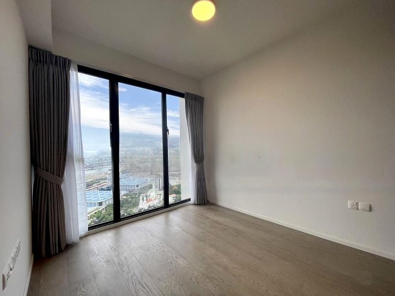 AVENUE SOUTH RESIDENCE 7