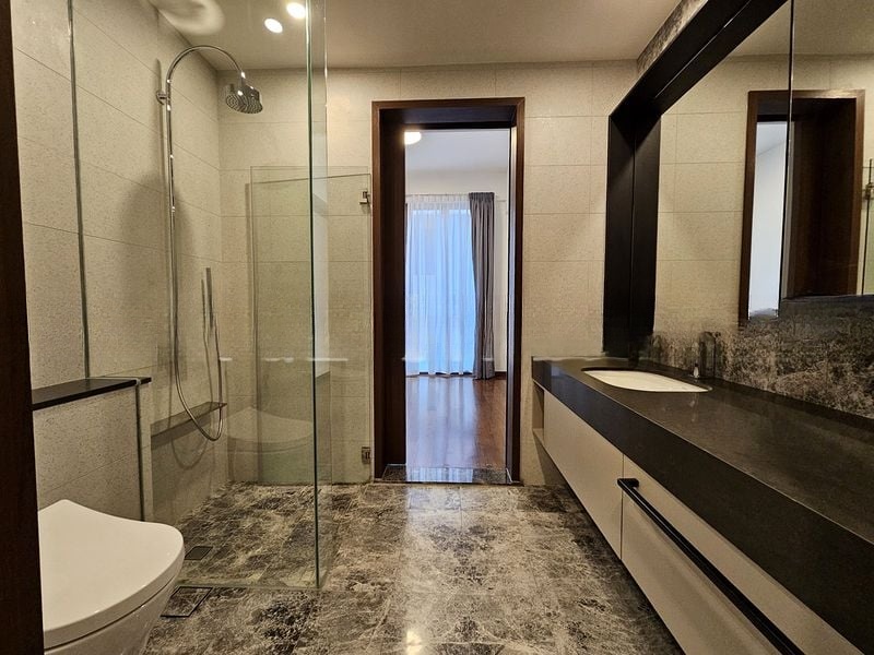 PARKSUITES 8