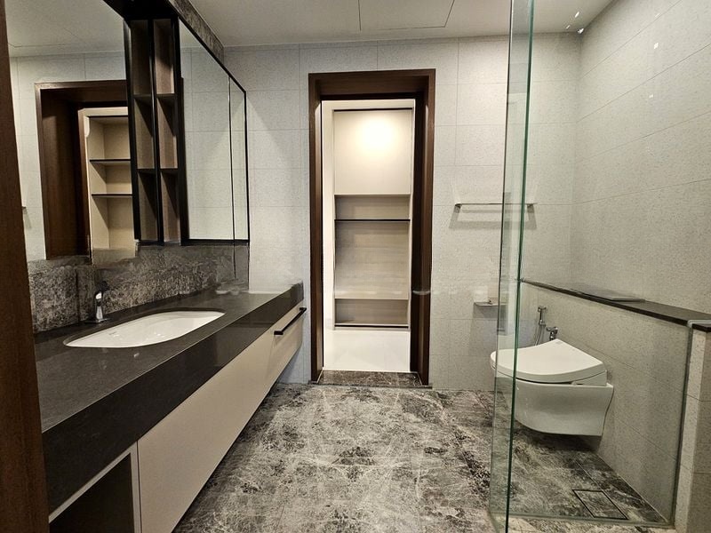 PARKSUITES 7