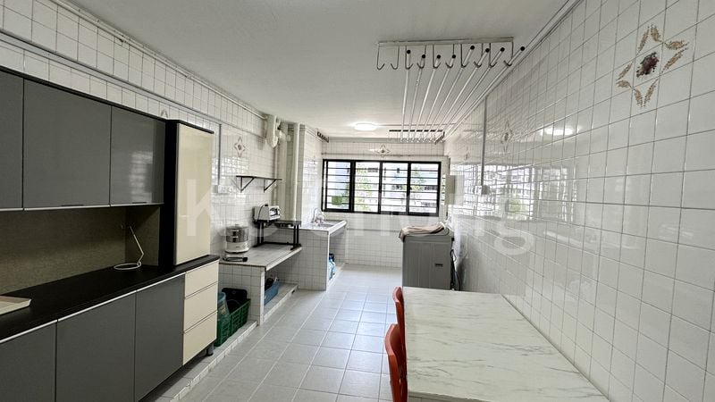 BT BATOK WEST AVE 8 4