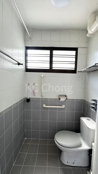 BT BATOK WEST AVE 8 9