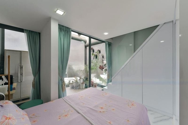 38 I SUITES 6