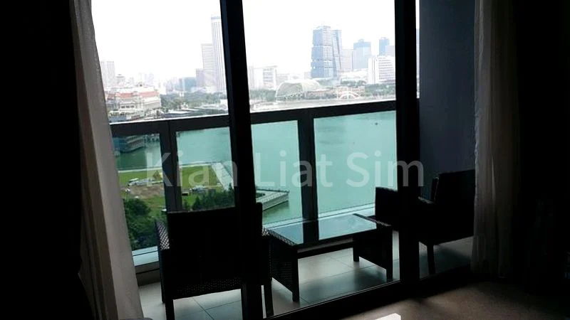 MARINA BAY RESIDENCES 8