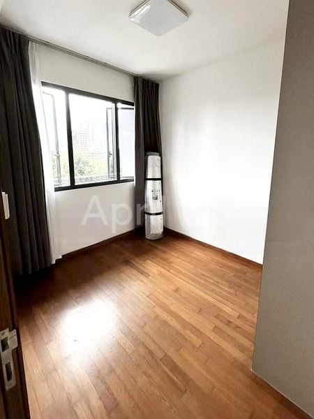 STIRLING RESIDENCES 11