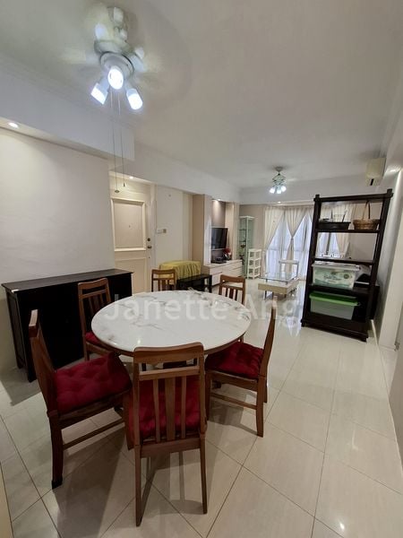 PARKVIEW APARTMENTS 4