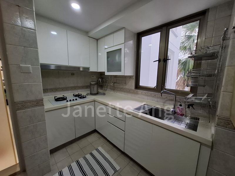 PARKVIEW APARTMENTS 6