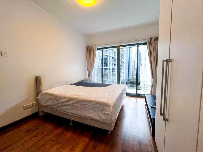 WATERMARK ROBERTSON QUAY 3