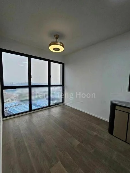 AVENUE SOUTH RESIDENCE 8