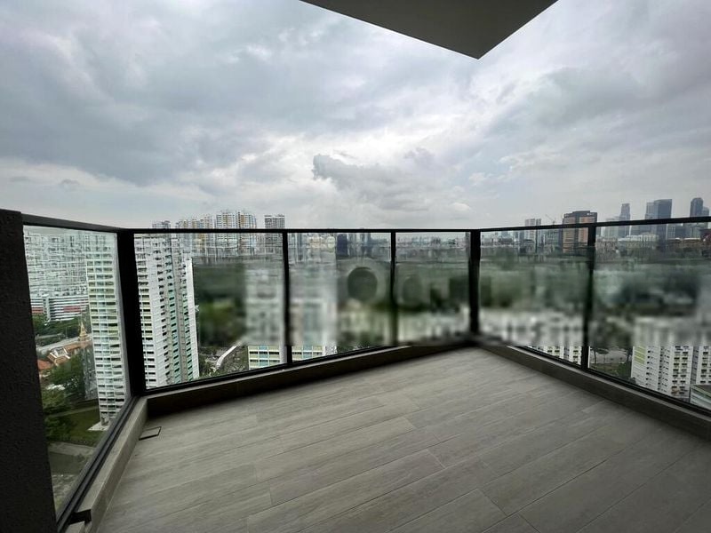 AVENUE SOUTH RESIDENCE 5