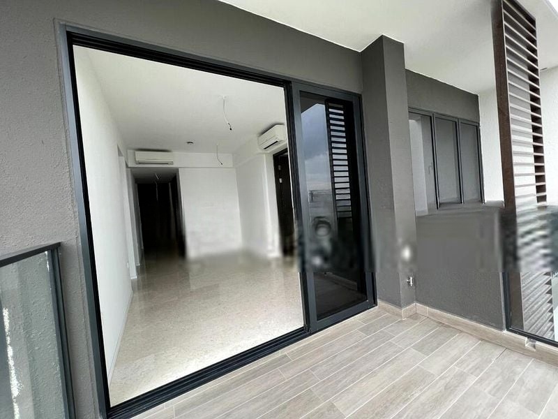 AVENUE SOUTH RESIDENCE 8