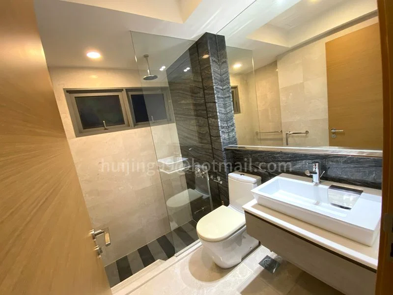 THE SHORE RESIDENCES 8