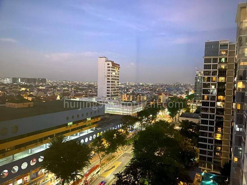 THE SHORE RESIDENCES 10