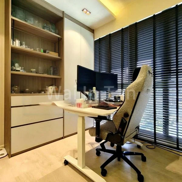 RIVERCOVE RESIDENCES 5