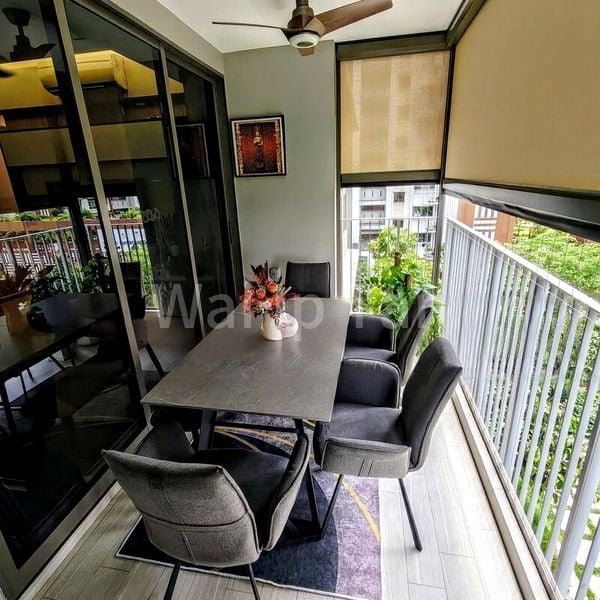 RIVERCOVE RESIDENCES 8