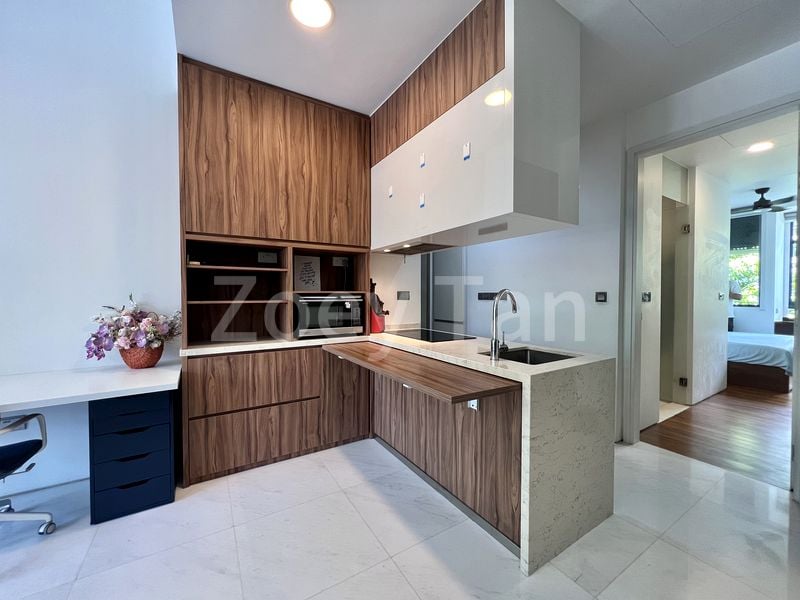 HOLLAND RESIDENCES 8