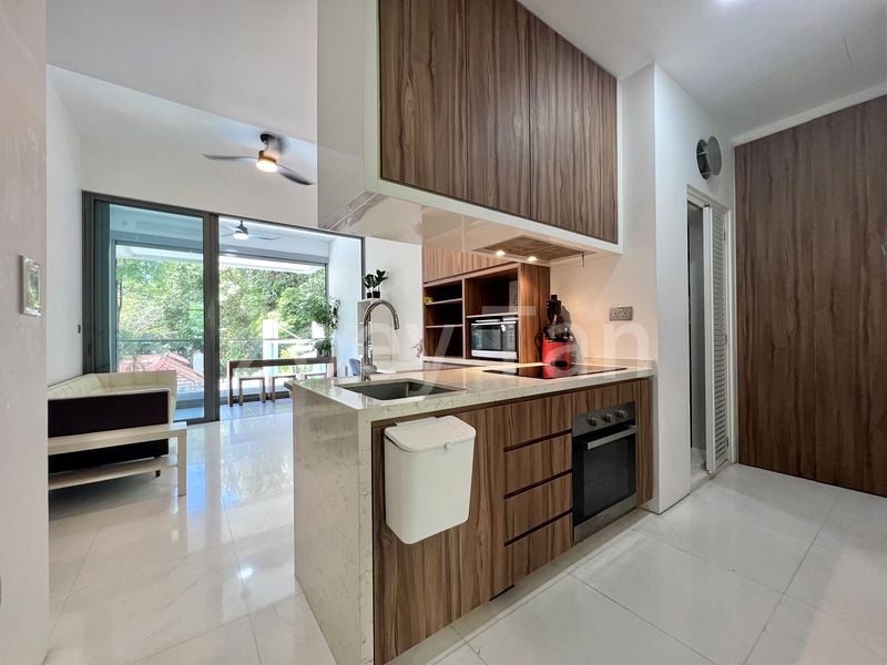 HOLLAND RESIDENCES 9