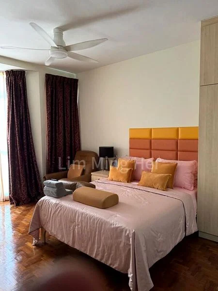 BALLOTA PARK CONDOMINIUM 8