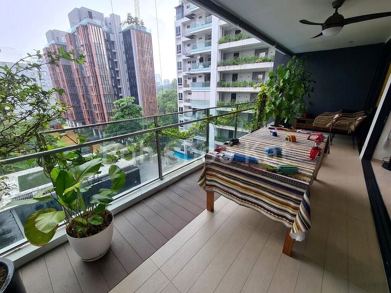 TREASURE ON BALMORAL 3