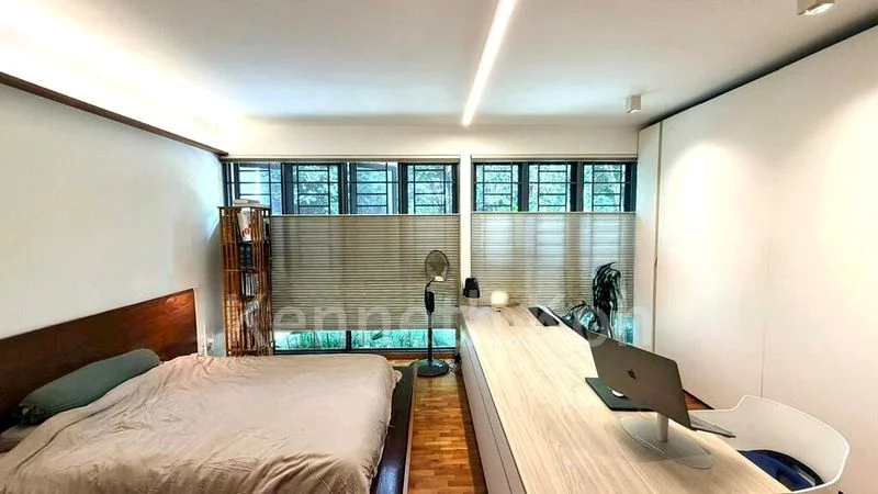 SKYPARK RESIDENCES 6