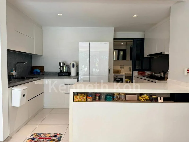 SKYPARK RESIDENCES 11