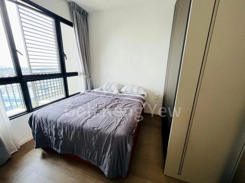 AVENUE SOUTH RESIDENCE 8