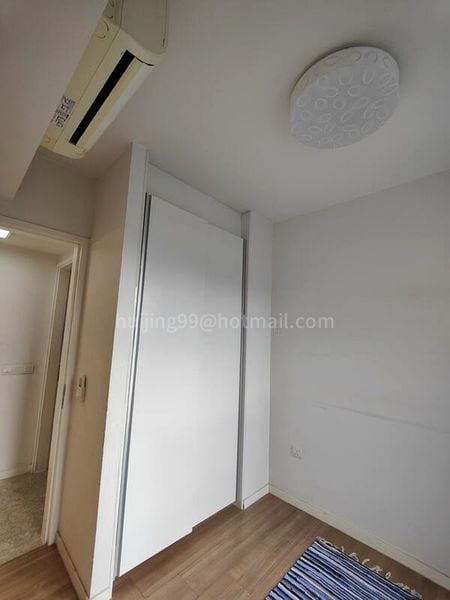 THE LAKEFRONT RESIDENCES 13