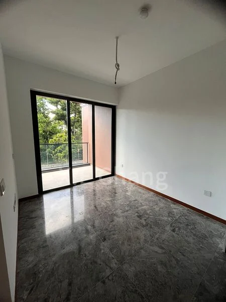 FOURTH AVENUE RESIDENCES 4