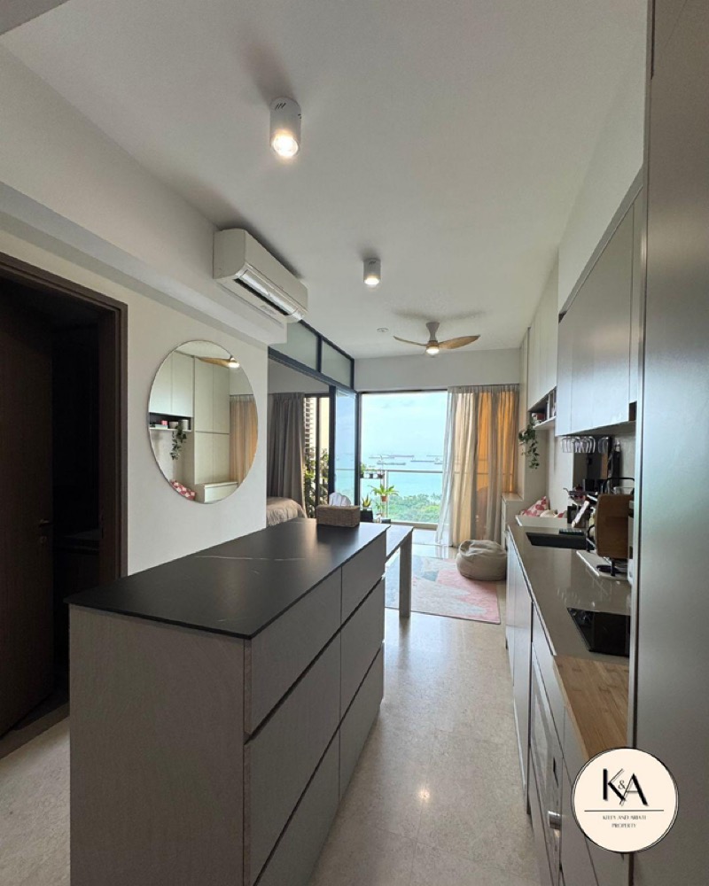 SEASIDE RESIDENCES 8