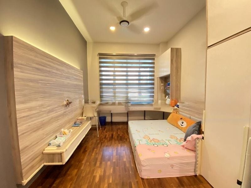 THE GARDEN RESIDENCES 5