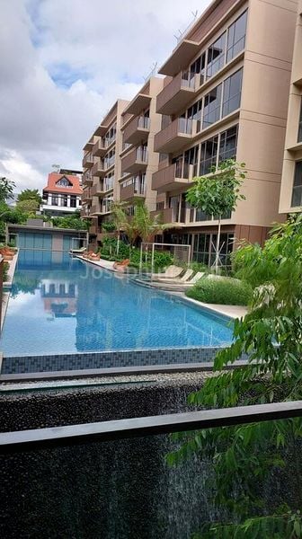 THE WATERGARDENS AT CANBERRA 10