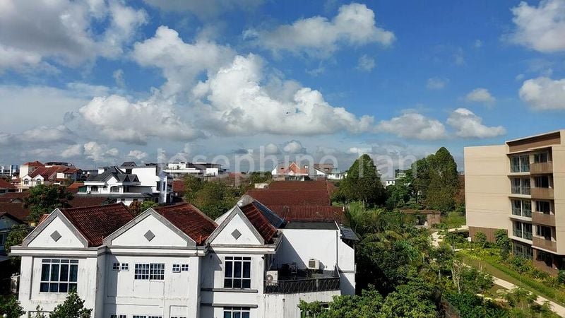 THE WATERGARDENS AT CANBERRA 15