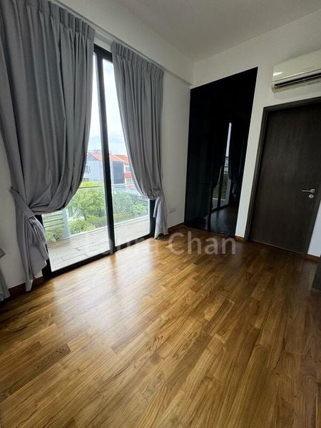 BERKELEY RESIDENCES 7