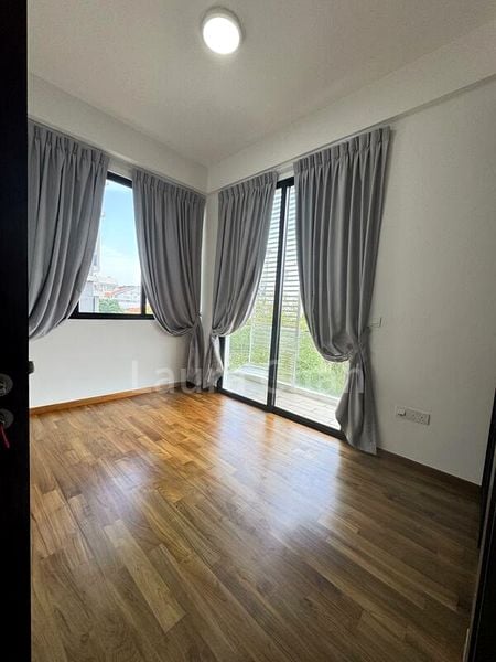 BERKELEY RESIDENCES 8