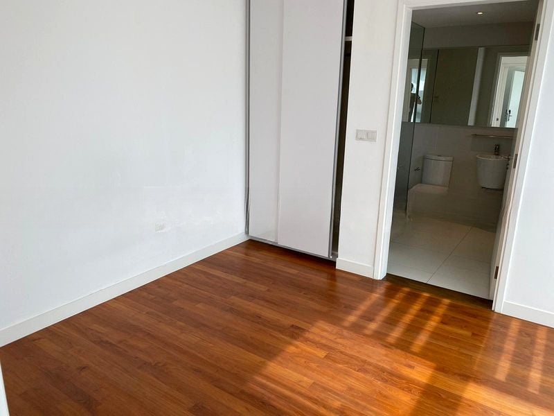 LOTUS AT PAYA LEBAR (EAST WING) 6