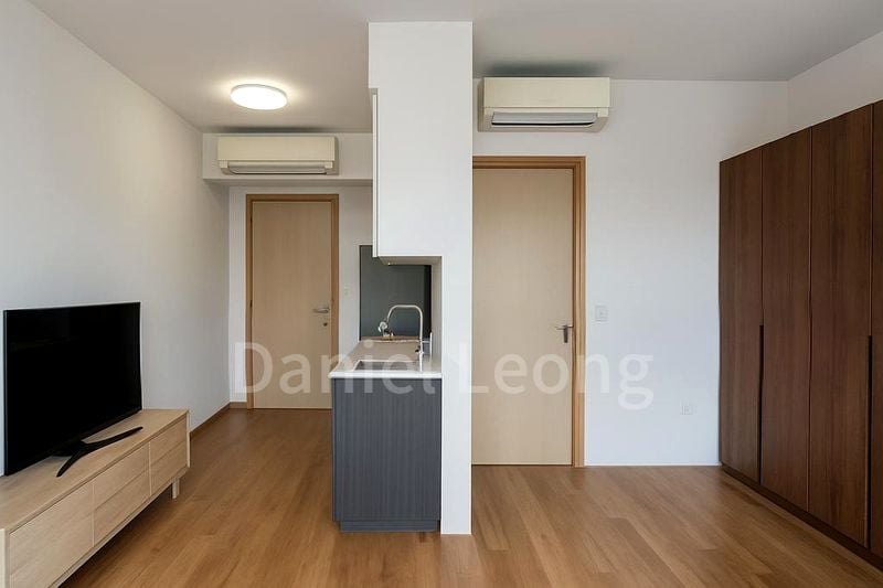 ESPARINA RESIDENCES 8